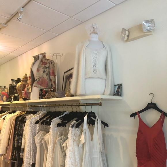 White angora rabbit tank top and cardigan. - Picture 7 of 7